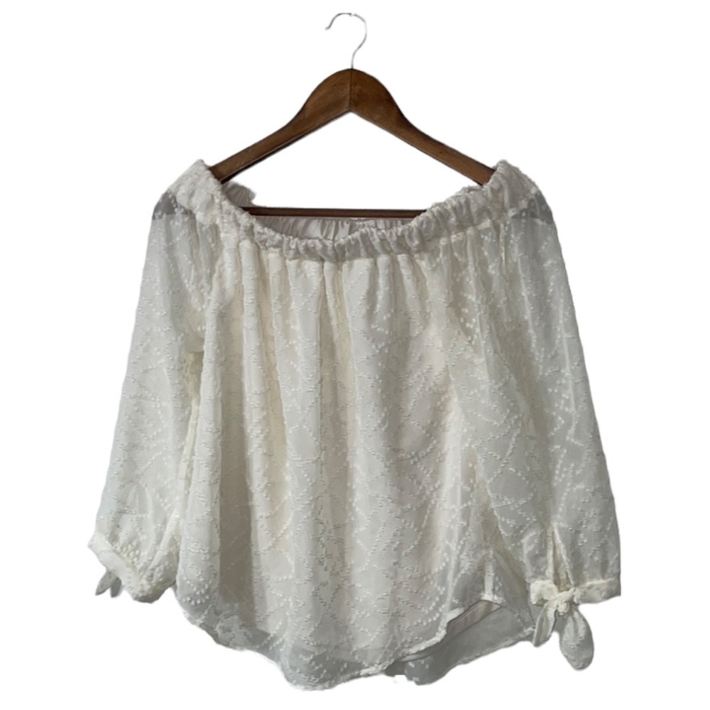 Express Ivory Off the Shoulder Blouse Swiss Dots Casual Romantic Coquette XS